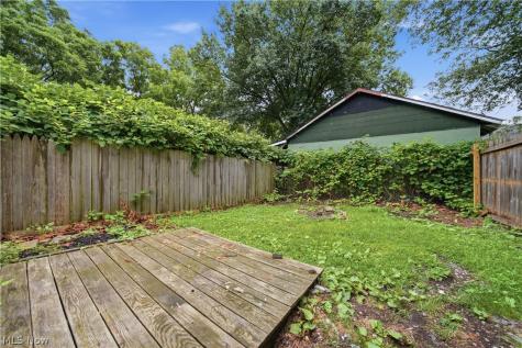 1116 Mcintosh Avenue Akron OH 44314