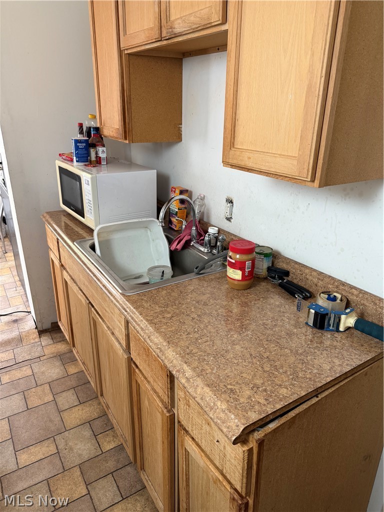 1360 E 92nd Street Cleveland OH 44106