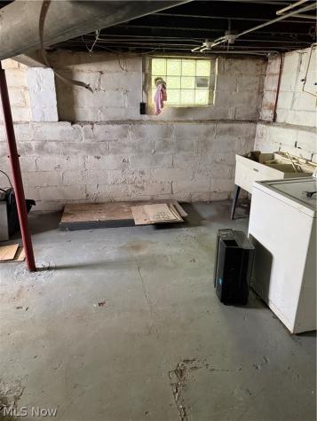 1360 E 92nd Street Cleveland OH 44106