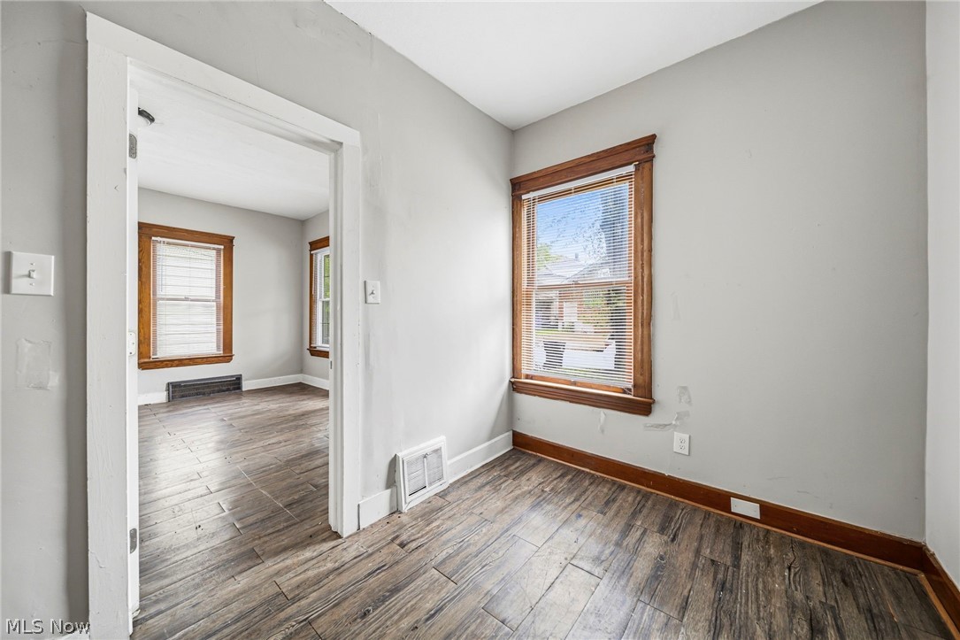 3658 E 55th Street Cleveland OH 44105