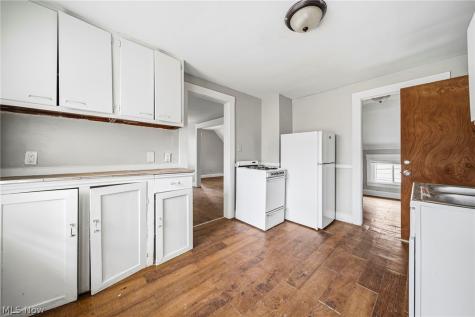 3658 E 55th Street Cleveland OH 44105