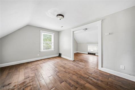 3658 E 55th Street Cleveland OH 44105