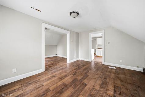 3658 E 55th Street Cleveland OH 44105