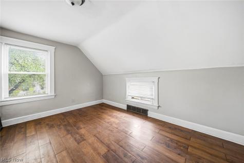 3658 E 55th Street Cleveland OH 44105