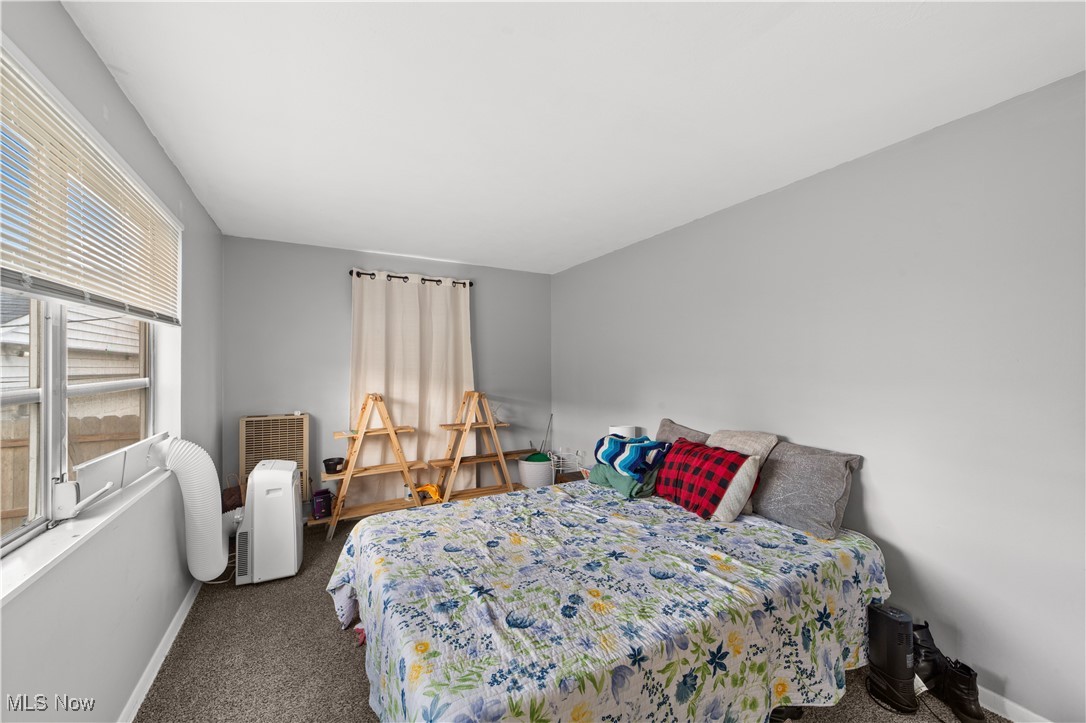 2016 Reveley Avenue Lakewood OH 44107