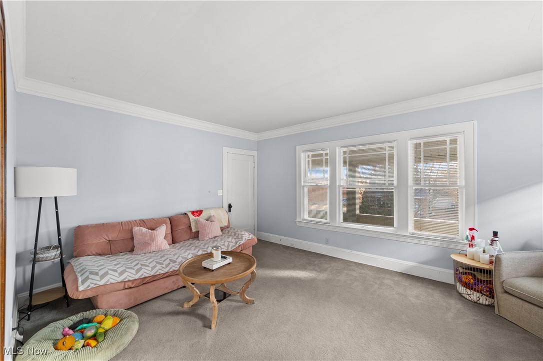 2016 Reveley Avenue Lakewood OH 44107