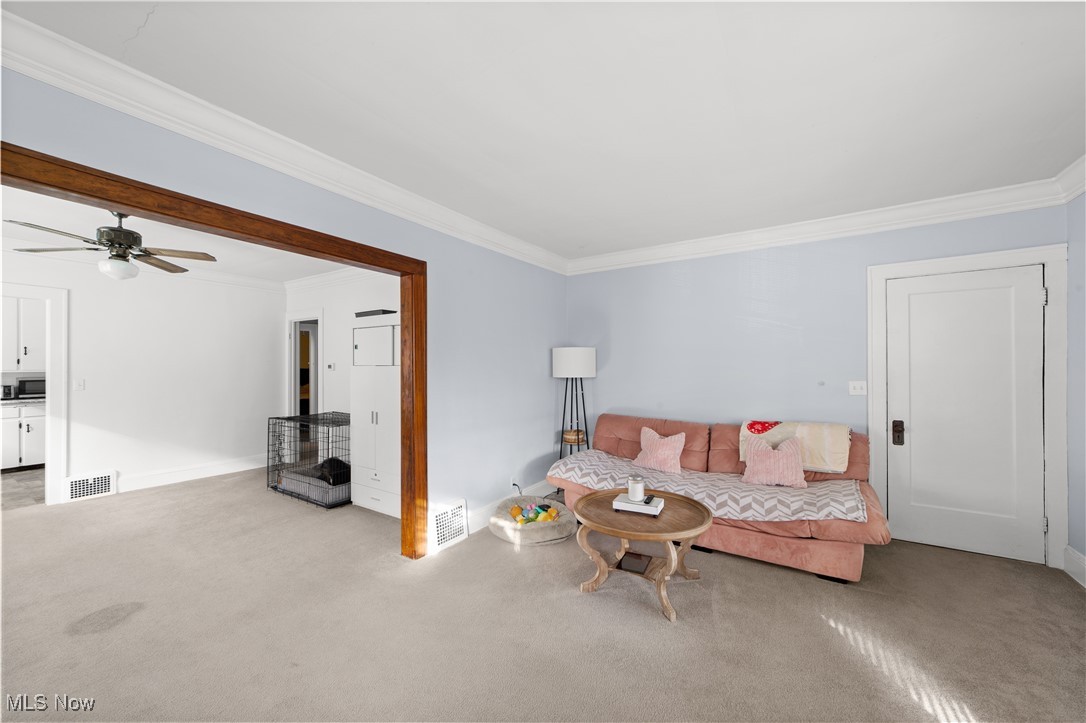 2016 Reveley Avenue Lakewood OH 44107