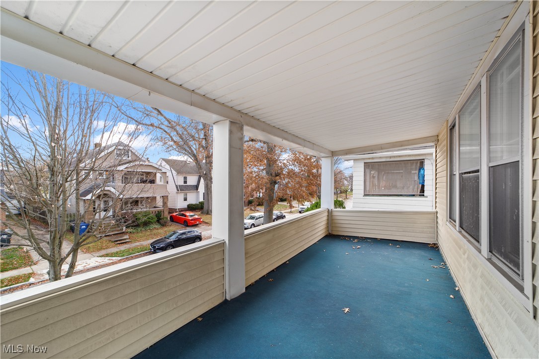 2016 Reveley Avenue Lakewood OH 44107