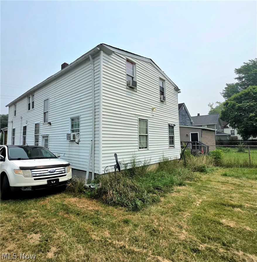 2514 Reid Avenue Lorain OH 44052