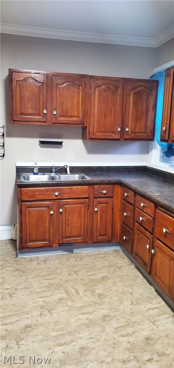 3780 W 37th Street Cleveland OH 44109