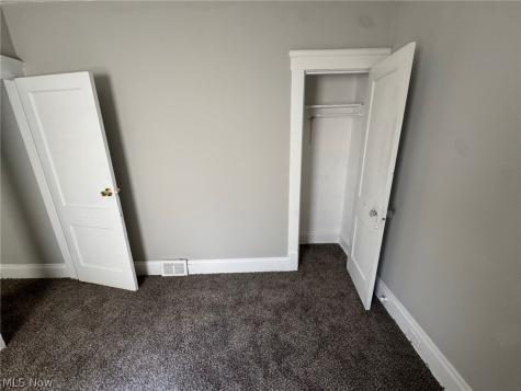 11313 Continental Avenue Cleveland OH 44104