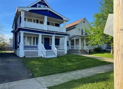 9813 Manor Avenue Cleveland OH 44104