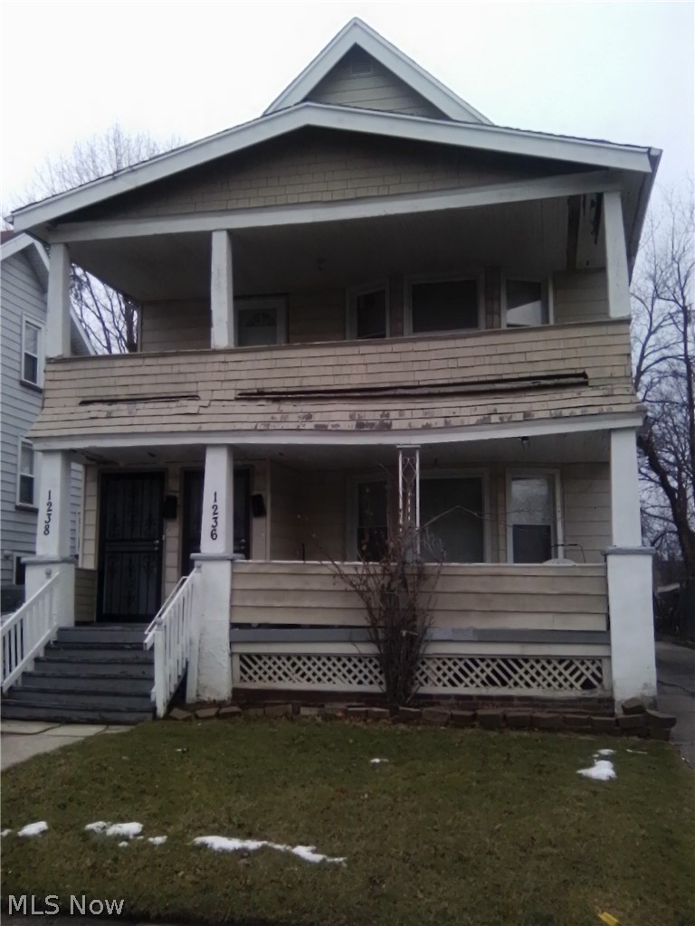 1238 E 145th Street East Cleveland OH 44112