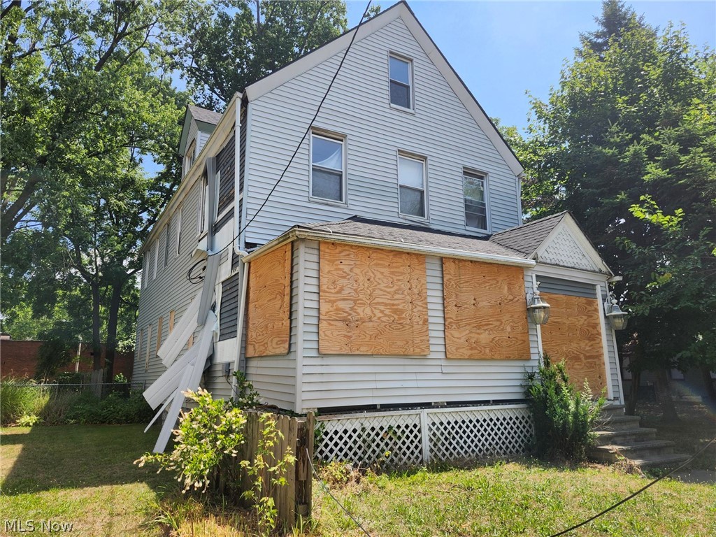 2999 E 61st Street Cleveland OH 44127