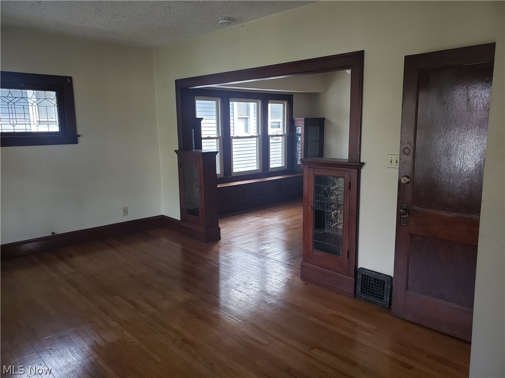 4607 Ardmore Avenue Cleveland OH 44144