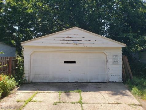 4607 Ardmore Avenue Cleveland OH 44144