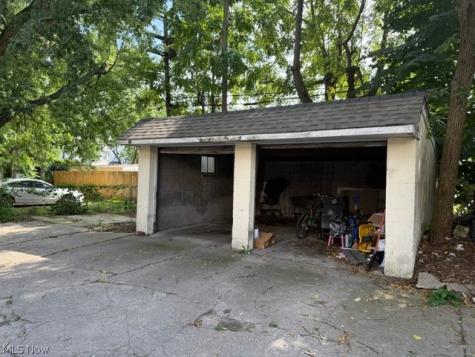 4019 Memphis Avenue Cleveland OH 44109