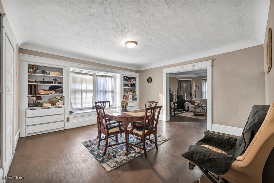 1333 E 82nd Street Cleveland OH 44103