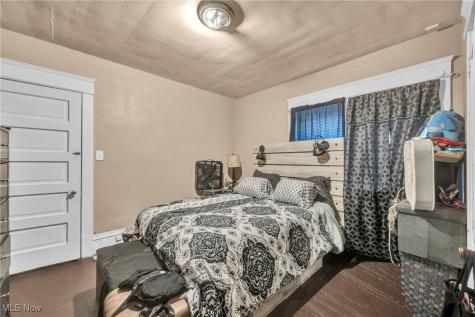 1333 E 82nd Street Cleveland OH 44103