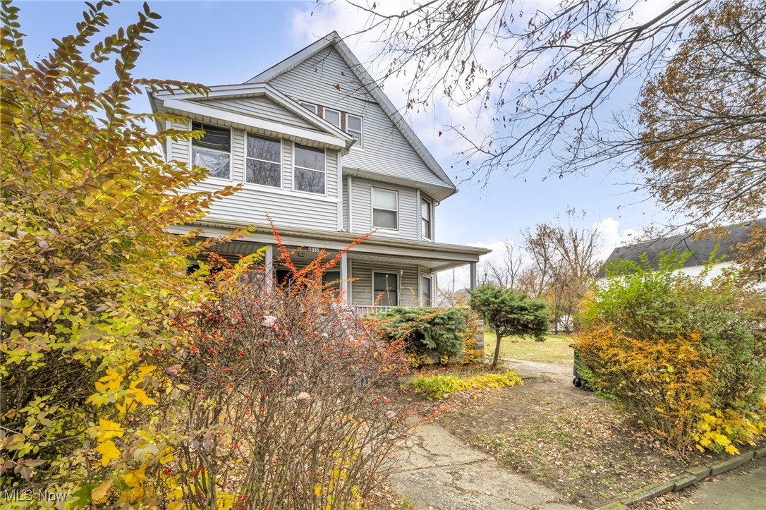 1333 E 82nd Street Cleveland OH 44103