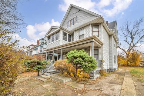1333 E 82nd Street Cleveland OH 44103