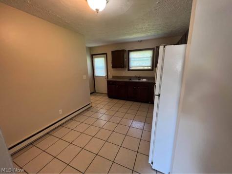 2590-2592 Meloy Road Ravenna OH 44240