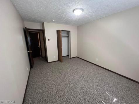 2590-2592 Meloy Road Ravenna OH 44240