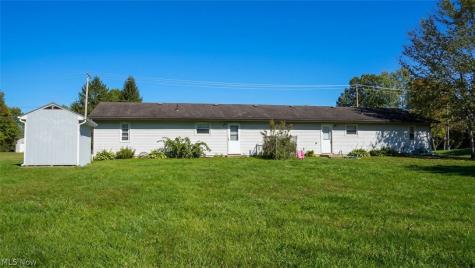 2590-2592 Meloy Road Ravenna OH 44240