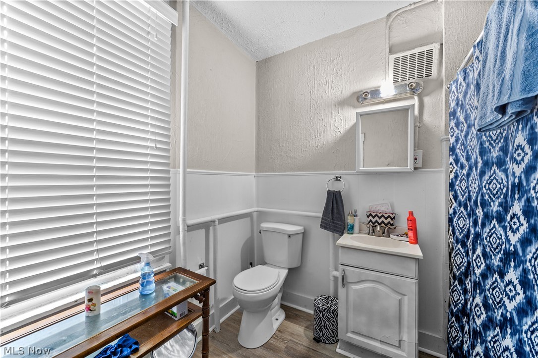 448 Delaware Avenue Lorain OH 44052