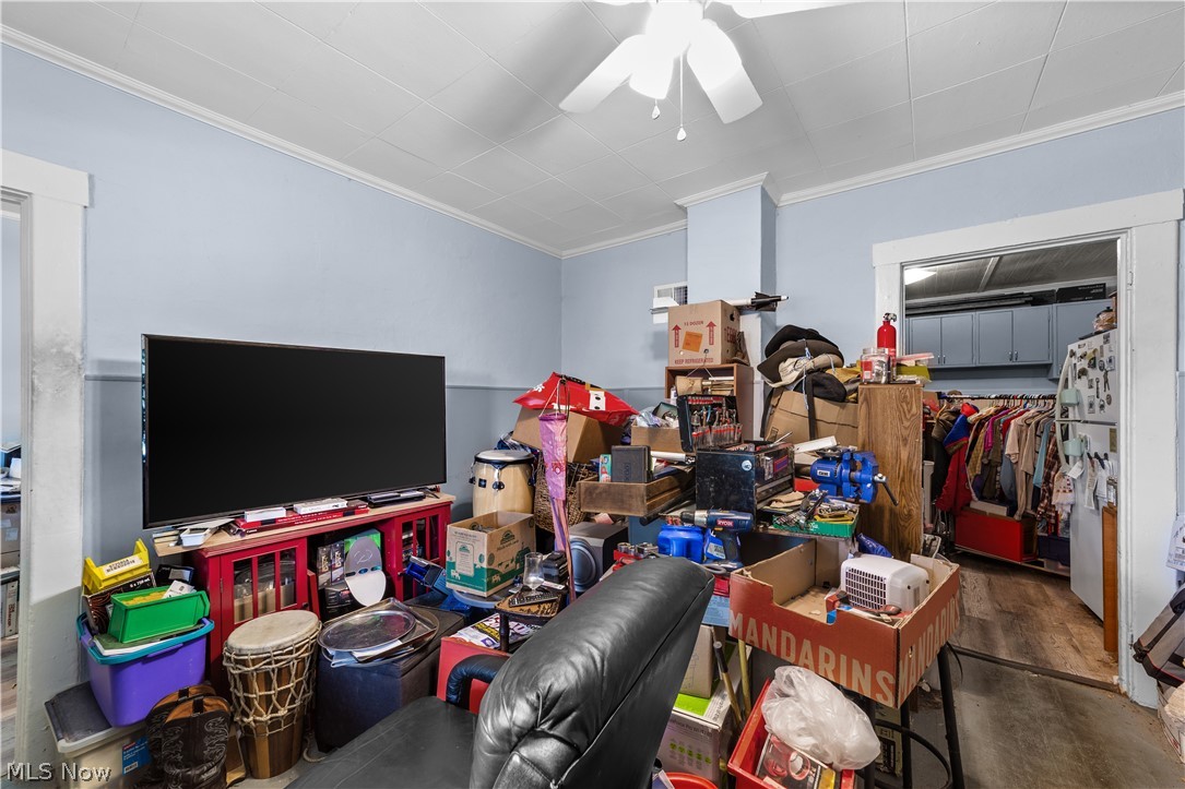 448 Delaware Avenue Lorain OH 44052