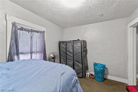 448 Delaware Avenue Lorain OH 44052