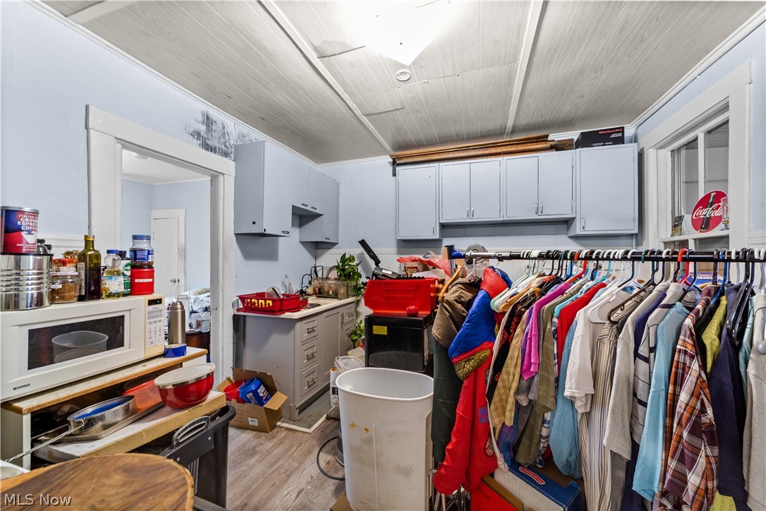 448 Delaware Avenue Lorain OH 44052