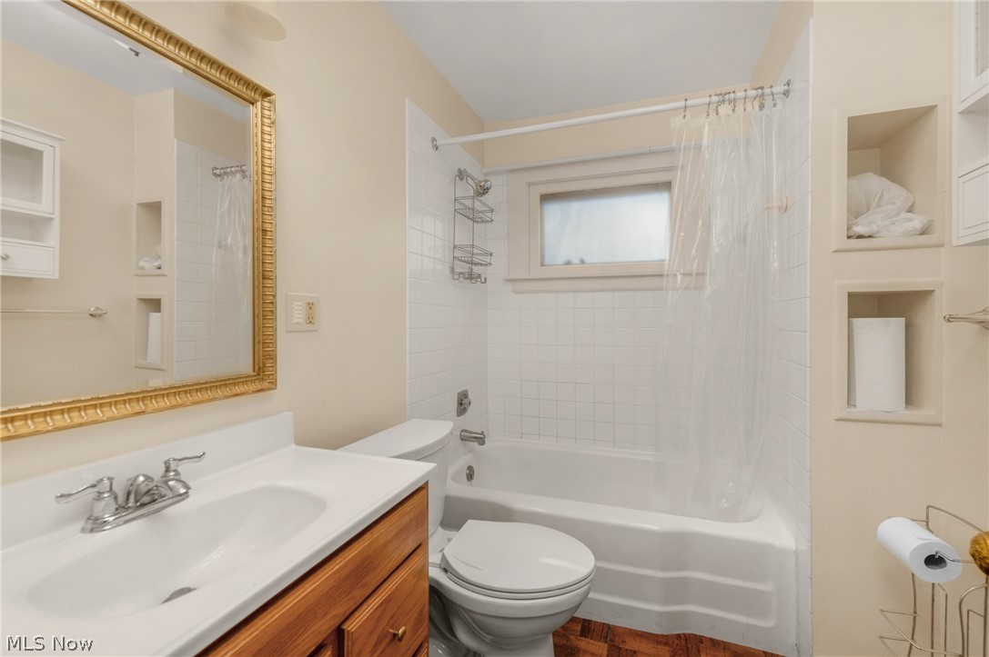 3900 Whitman Avenue Cleveland OH 44113