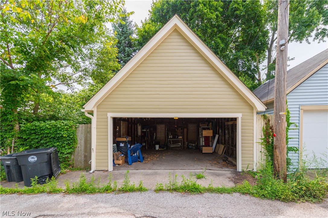 3900 Whitman Avenue Cleveland OH 44113