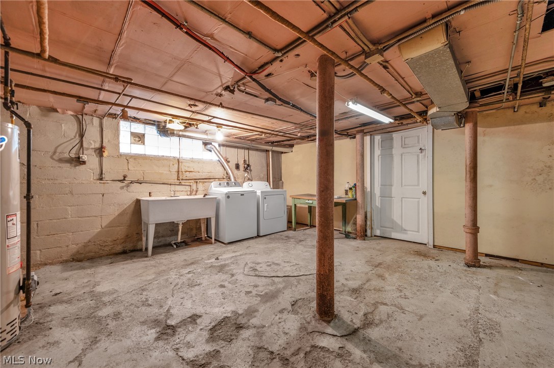 3900 Whitman Avenue Cleveland OH 44113