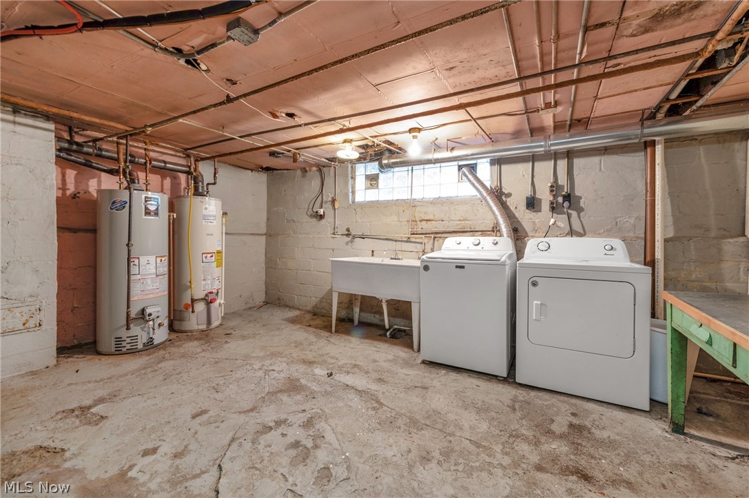 3900 Whitman Avenue Cleveland OH 44113