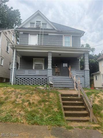 1018 9th Street NW Canton OH 44703