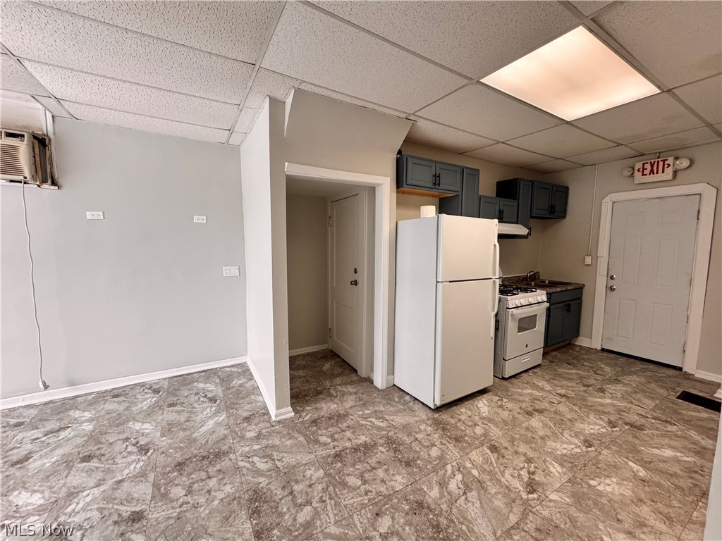 4106 Lee Road Cleveland OH 44128