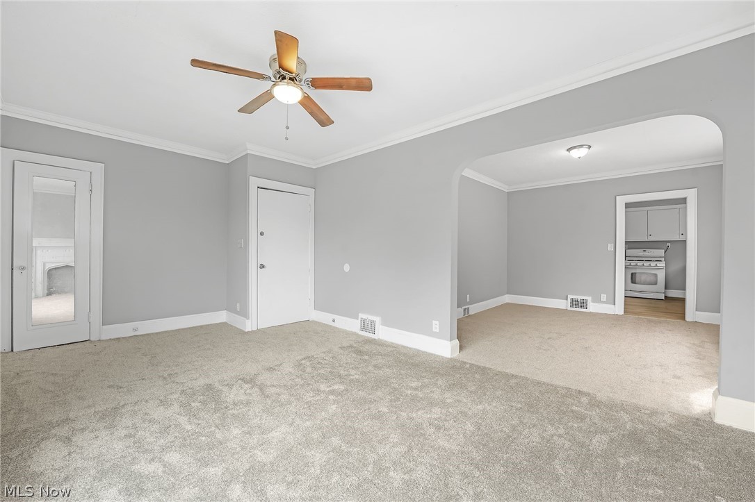 4159 E 111th Street Cleveland OH 44105