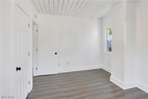 1390 E 109th Street Cleveland OH 44106