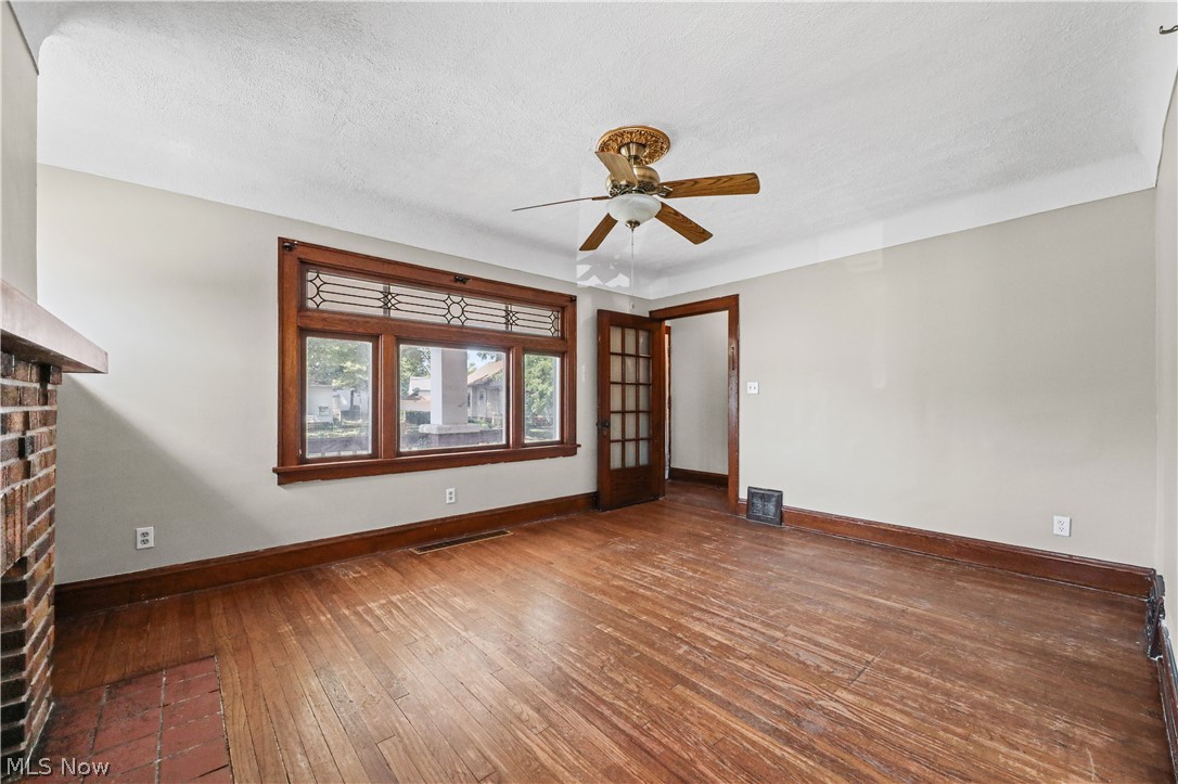 3477 Berea Road Cleveland OH 44111