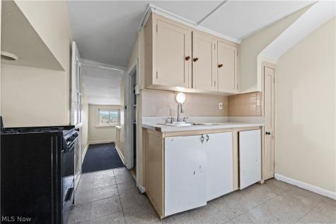 3477 Berea Road Cleveland OH 44111