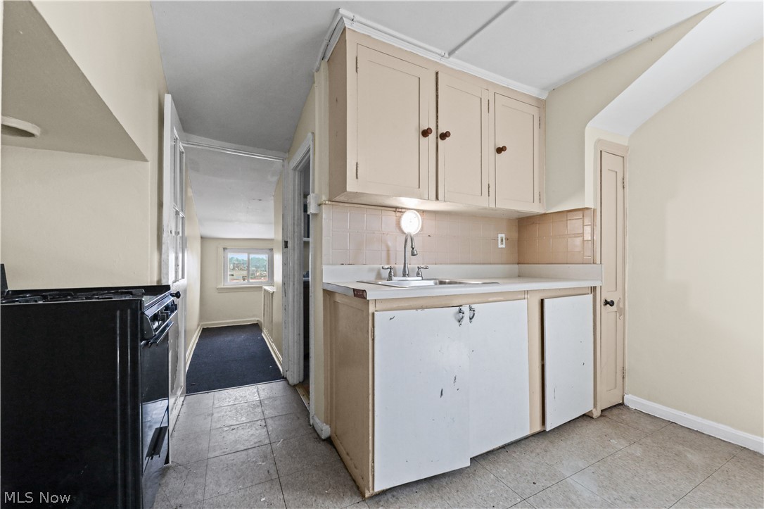 3477 Berea Road Cleveland OH 44111