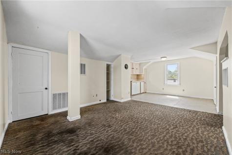 3477 Berea Road Cleveland OH 44111