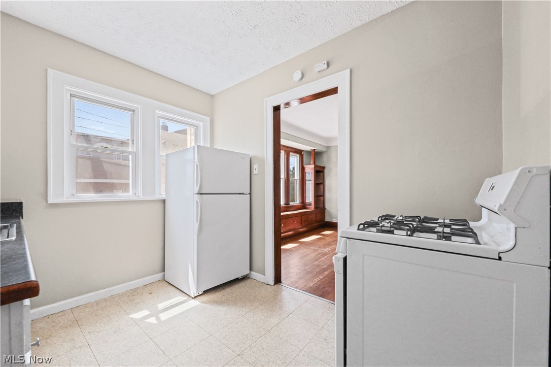 3477 Berea Road Cleveland OH 44111
