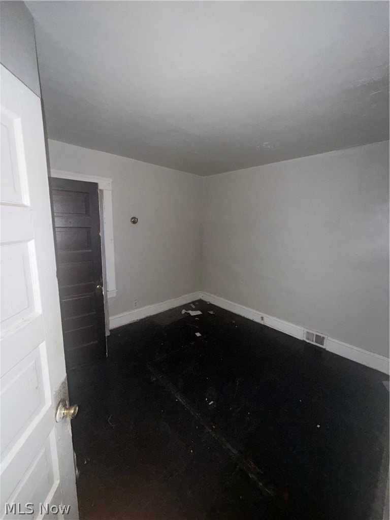 806 E 100th Street Cleveland OH 44108