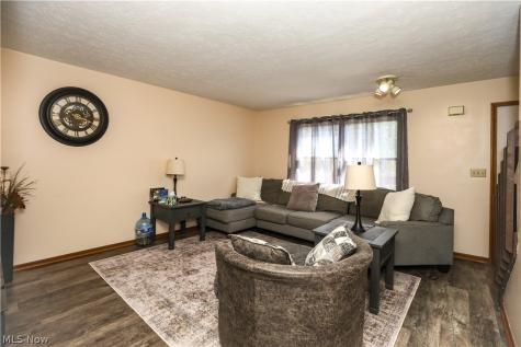 501 N Park Drive Ravenna OH 44266