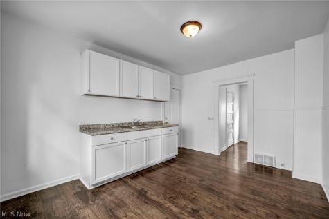 3490 W 62nd Street Cleveland OH 44102