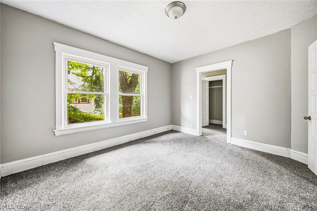 1637 Holyrood Road Cleveland OH 44106