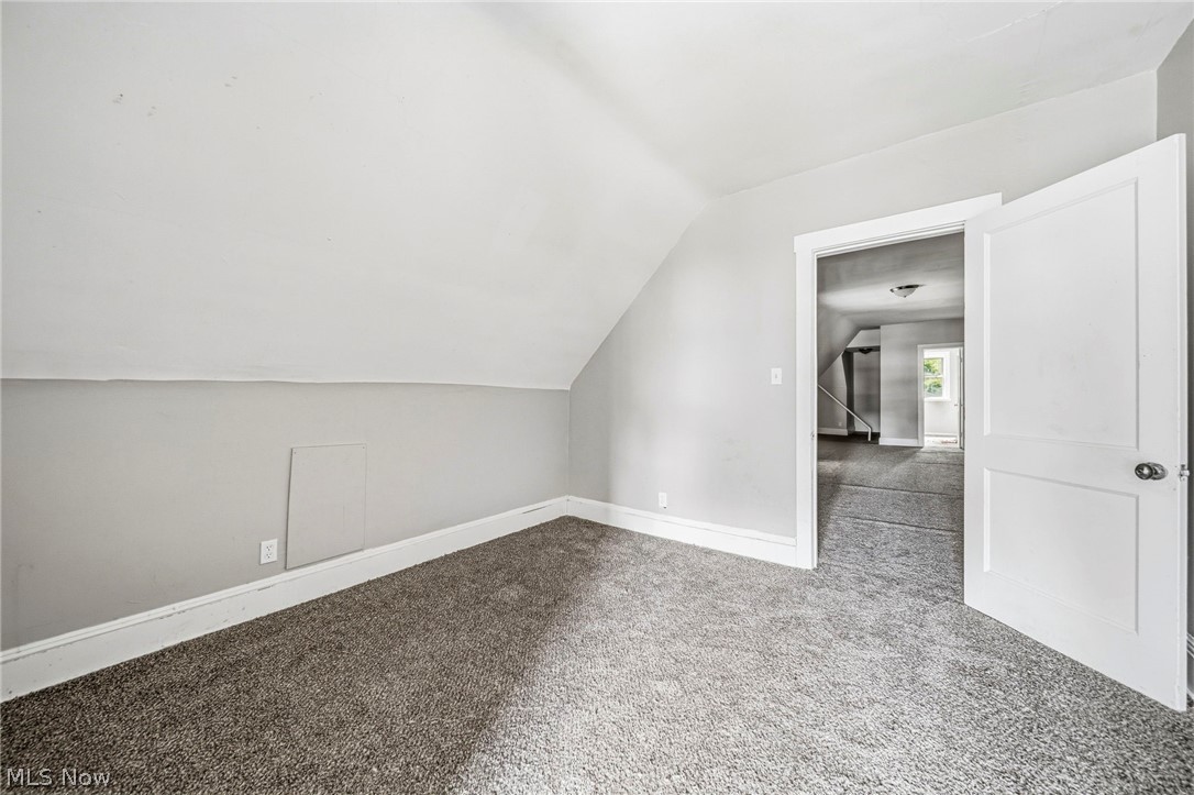 1637 Holyrood Road Cleveland OH 44106